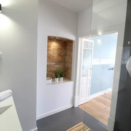 Lovely Bedroom With Patio In Holiday home *