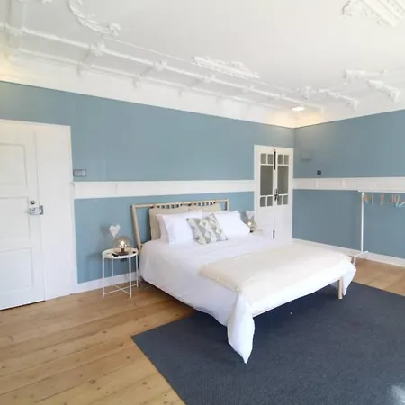 Holiday home Lovely Bedroom With Patio In Lisbon